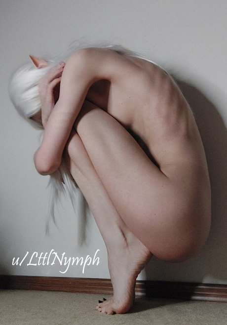 iShyNya アートモデル アーカイブ