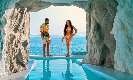 Angela Simmons ポルノスター 写真