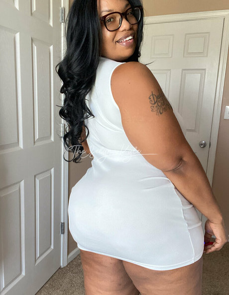 レズビアン誘惑オンリーファンズ 美しいポルノ ギャラリー