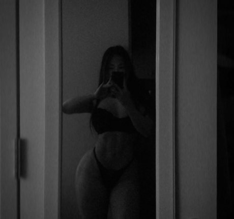 最もホットなティーンオンリーファン えろた ギャラリー