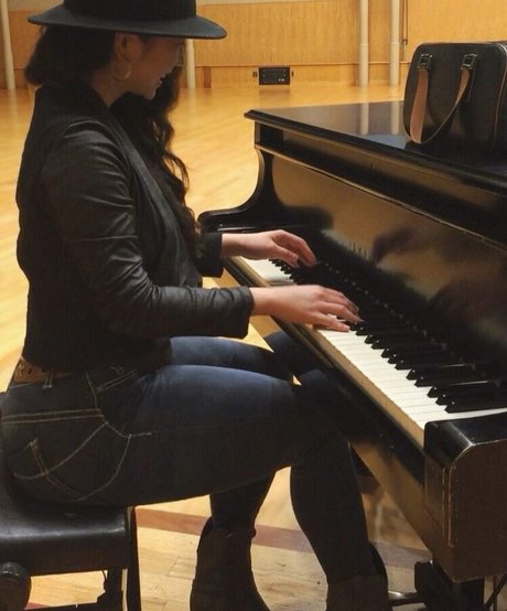 エクストリームオンリーファン アートヌード 写真