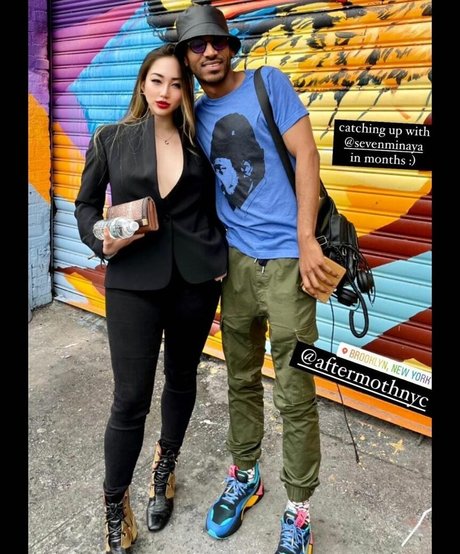 ニューハーフが男とセックスするオンリーファンズ アートヌード 写真