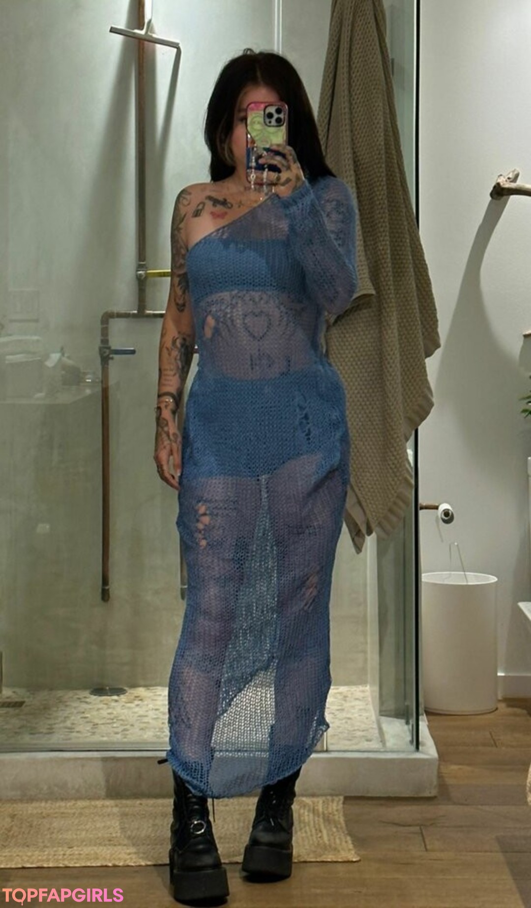 アナルxxx オンリーファンズ アダルト 写真