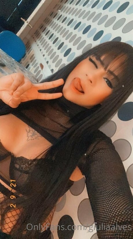 giuliaalvesfree アート女優 ギャラリー