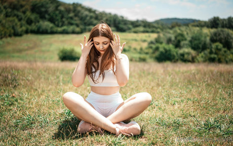 スキニーモデルオンリーファンズ 無料セックス 画像