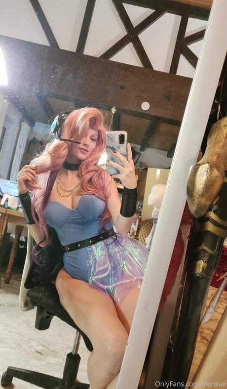 liiensue アダルトモデル アーカイブ