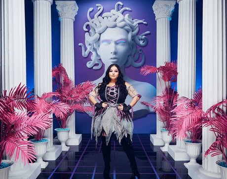 Ilianna ヌードスター アーカイブ