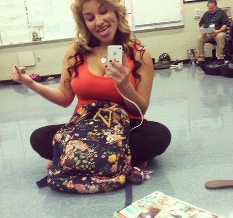 Ilianna 無料女優 アーカイブ