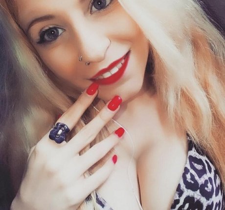 熟女 2P オンリーファンズ 無料セクシー アーカイブ