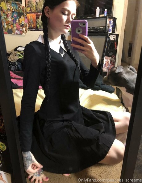 peacheyscreams エロティックなポルノスター 画像