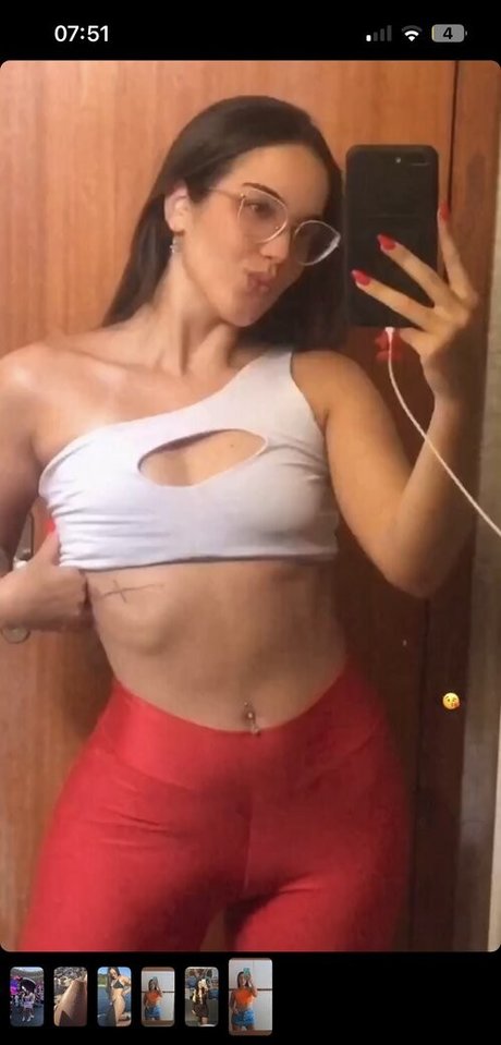 Luiza Moura ヌードモデル 画像