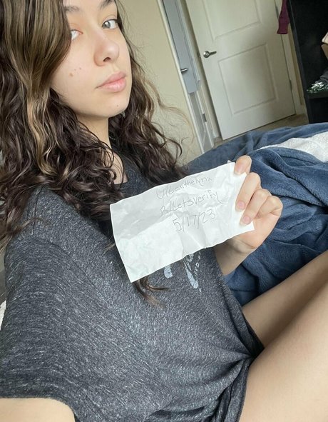 Lexi Lynx 無料スター 画像