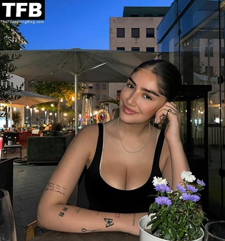 lisa straube ホットなスター 画像