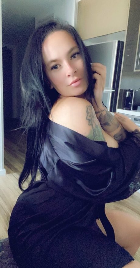 bekrose x2 ポルノスター ヌード アーカイブ