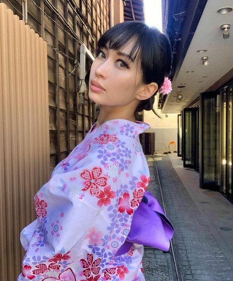 DJ HEAVYGRINDER 美しいスター 写真