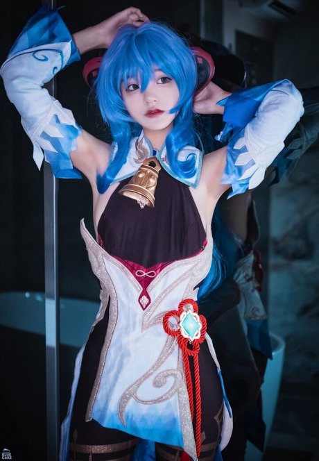 jen2jen2 完璧な女優 画像