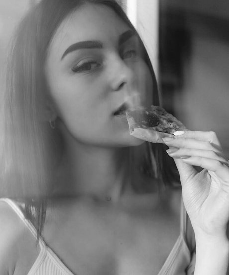 Earlyflowerr ポルノスター ヌード ギャラリー