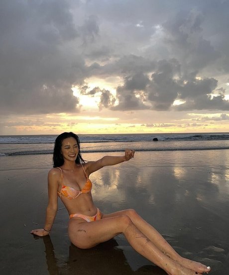 Kathryynn ホットなモデル アーカイブ