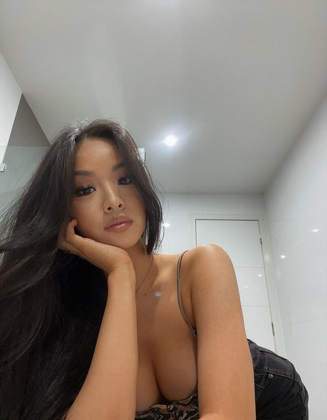 Kathryynn HD女優 写真