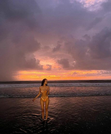 Kathryynn セクシーなポルノスター 写真