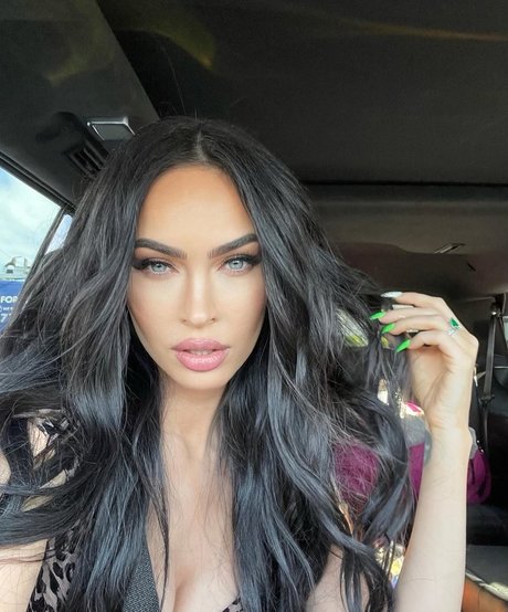 巨乳 射精 オンリーファンズ 美しい裸 写真