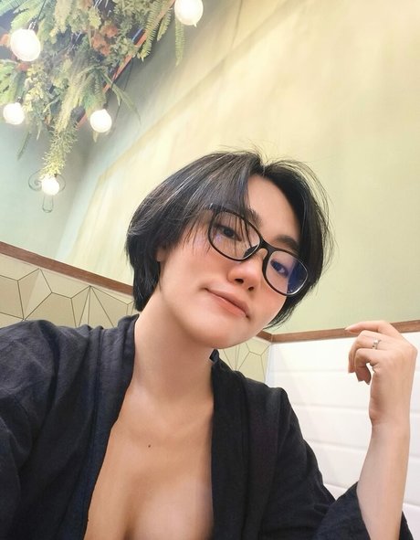 フィットネス熟女オンリーファンズ 無料 写真