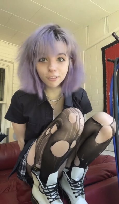 ぽっちゃり妊婦オンリーファンズ セクシーヌード 写真