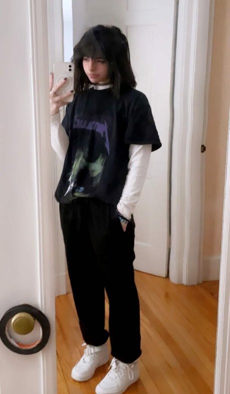 巨乳アマチュアオンリーファンズ アート裸 ギャラリー