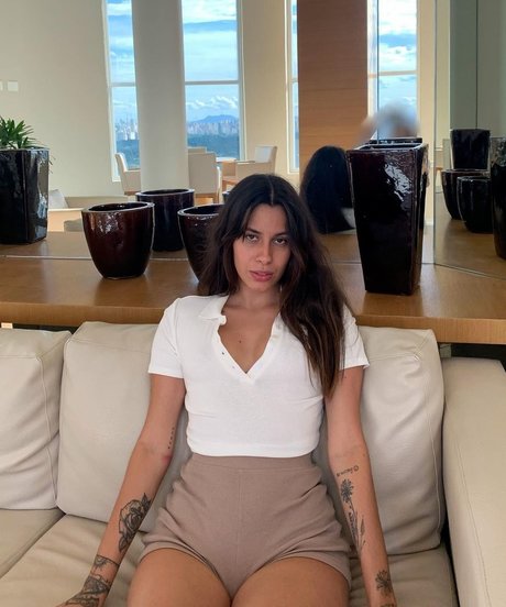 フィットネスアナルオンリーファンズ ヌード ギャラリー