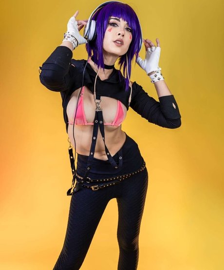 フィットネスベイビーオンリーファンズ 美しい裸 写真