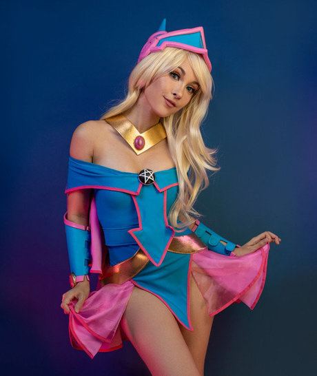 フェラチオ ティーン オンリーファンズ アダルト 画像