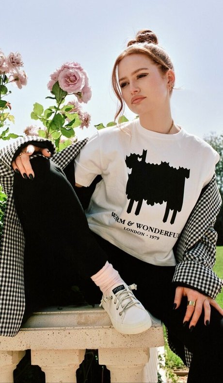 POV 熟女 オンリーファンズ 可愛い 写真