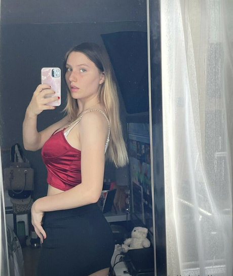 Gewoonalicia トップモデル ギャラリー