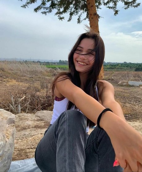 Aviya Danino 完璧な女優 写真