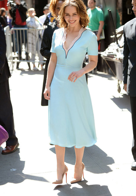 裸の女の子オンリーファンズ ポルノ ギャラリー