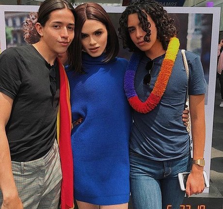 コスプレ ヘンタイ オンリーファンズ 美しい 写真