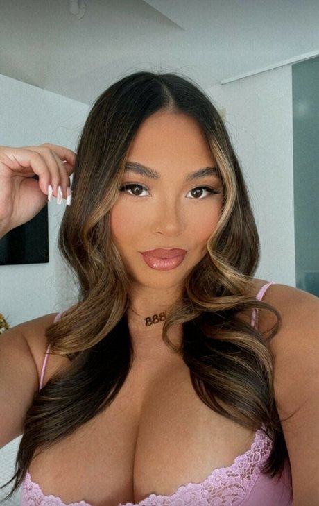 陸軍の熟女オンリーファンズ アート裸 写真