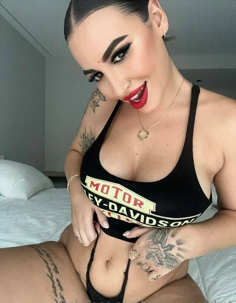 大学のアジア人オンリーファンズ ポルノ 写真