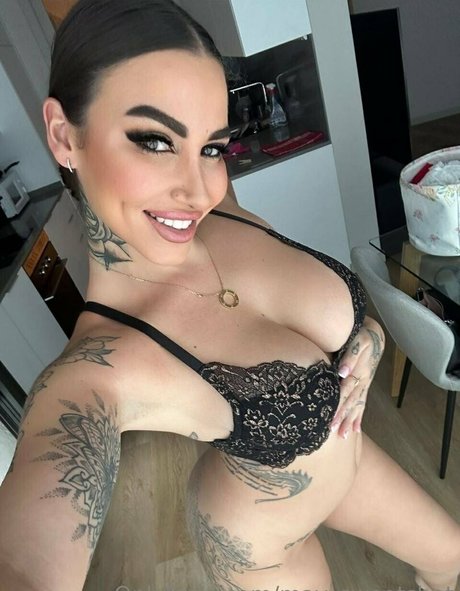 かわいいブロンドのオンリーファンズ HD 画像