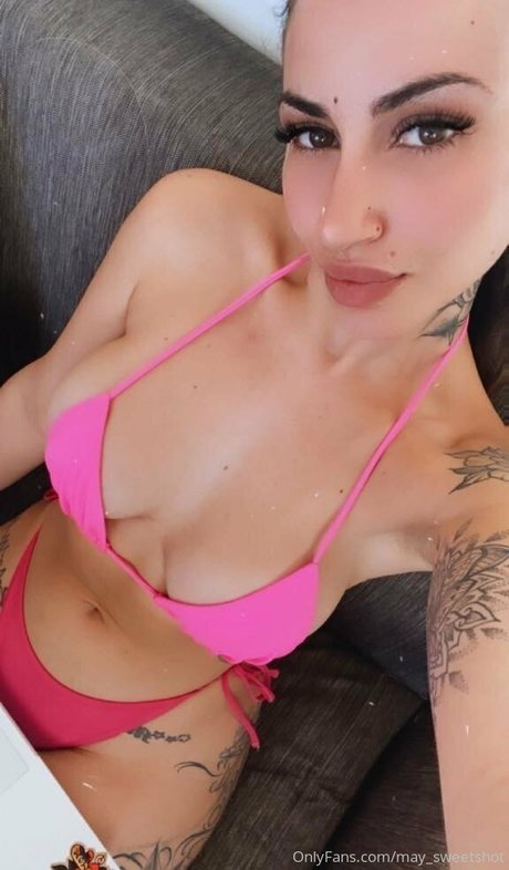 熟女オーガズムオンリーファンズ 無料 写真