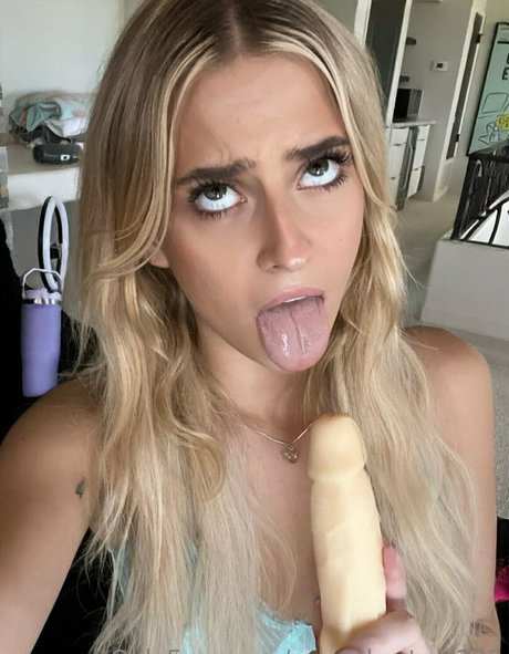 オンリーファンズを崇拝する ホットポルノ 写真