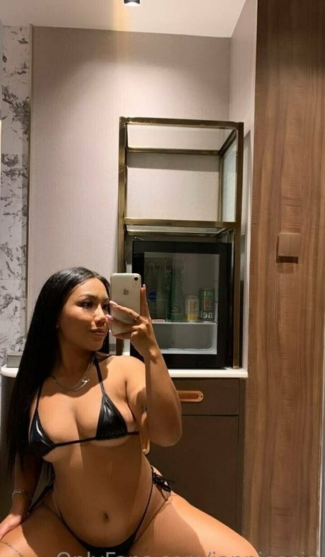 キムチオンリーファン ポルノ 写真