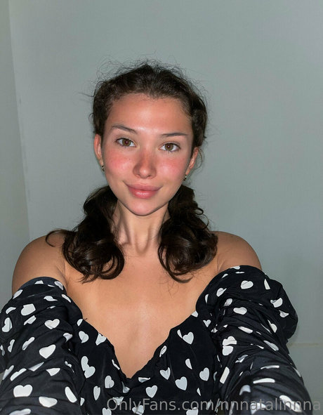 stepdaughter18 ホットスター 写真