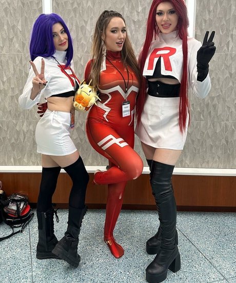 ティーンウェブカメラオンリーファンズ セックス 画像