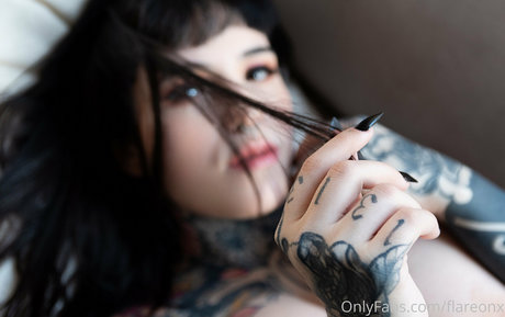 黒檀ペッギングオンリーファンズ セクシー裸 アーカイブ