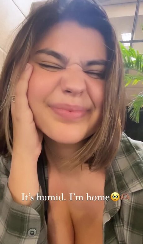 Amber Montana ポルノモデル 画像