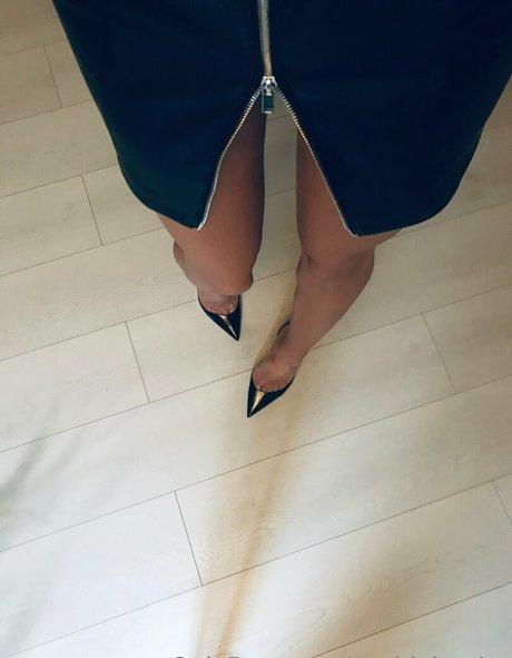 巨尻オンリーファン アダルト無料 写真