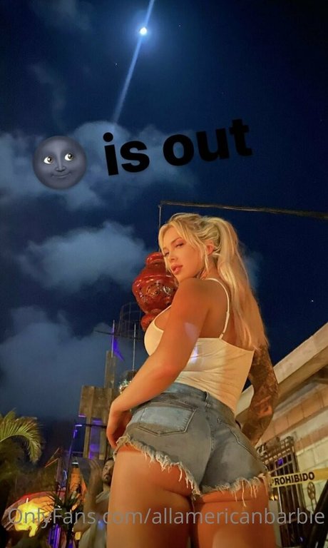 Christina Savoyy 最高のモデル アーカイブ