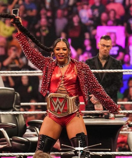 Bianca Belair ポルノスター ギャラリー
