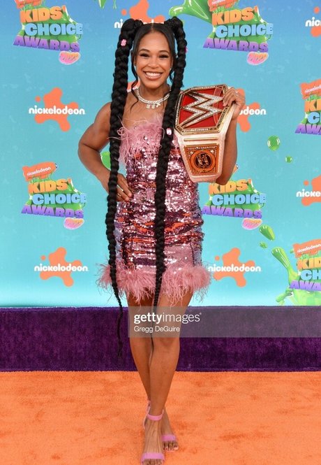 Bianca Belair エロティックなポルノスター 写真